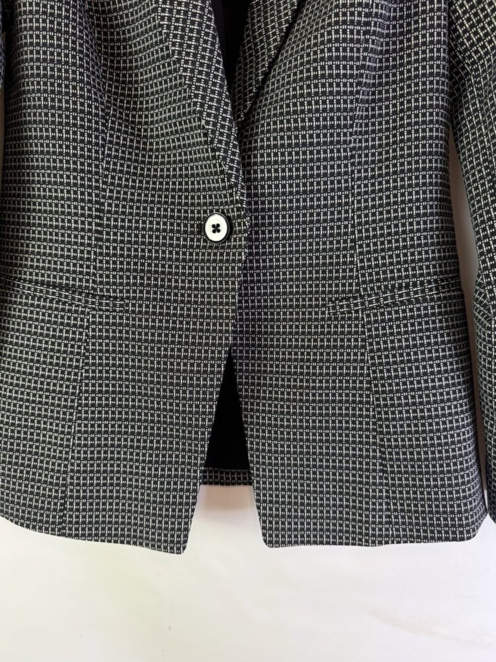 New White House Black Market Blazer Jacket Grid Shawl Collar Jacket - Picture 2 of 10